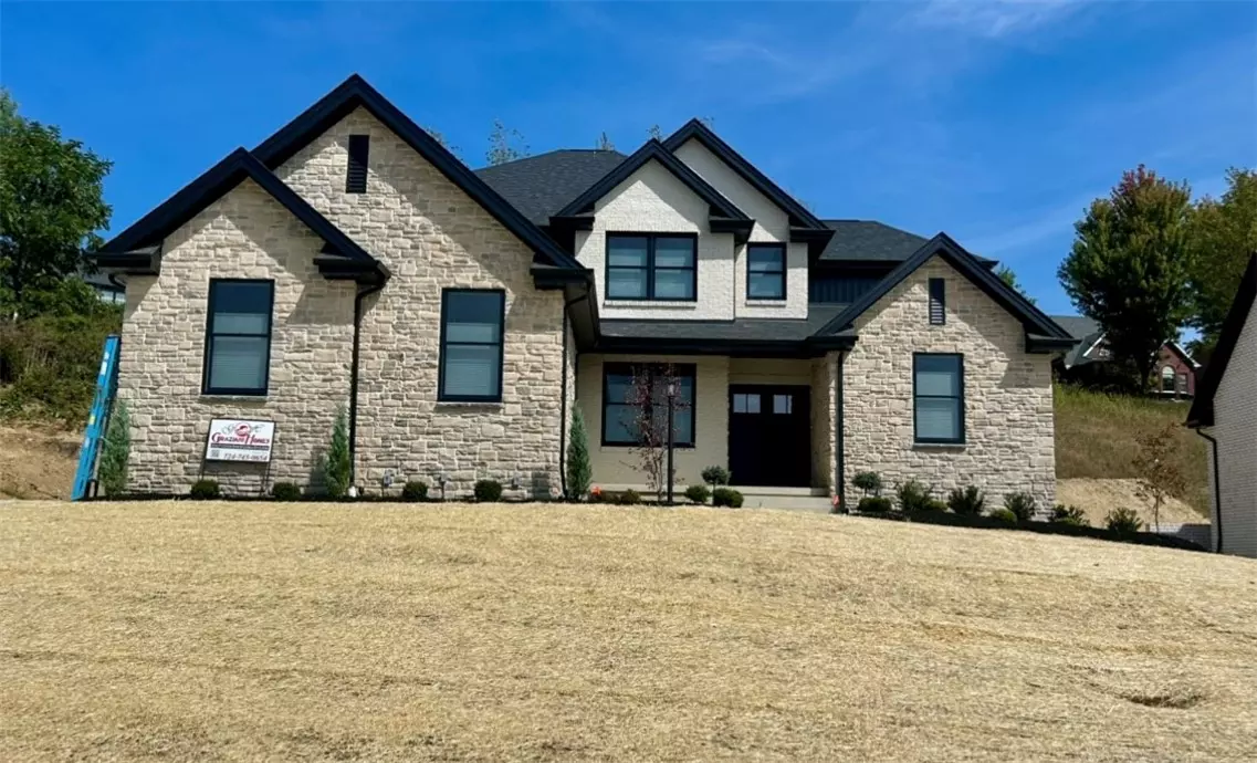 Cecil, PA 15317,1029 Skyline dr