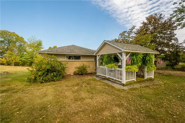 151 Maplehurst Dr, Raccoon Twp, PA 15001