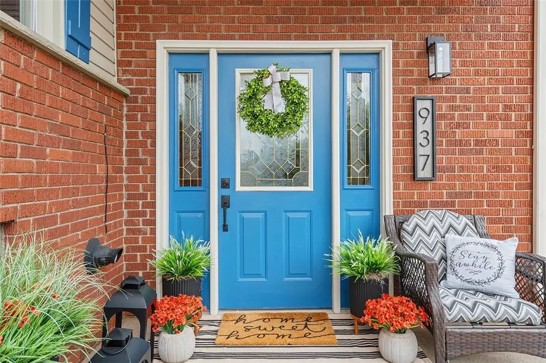 South Park, PA 15236,937 HOLLY LYNNE DRIVE