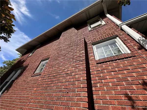 City Of But Ne, PA 16001,560 4th St