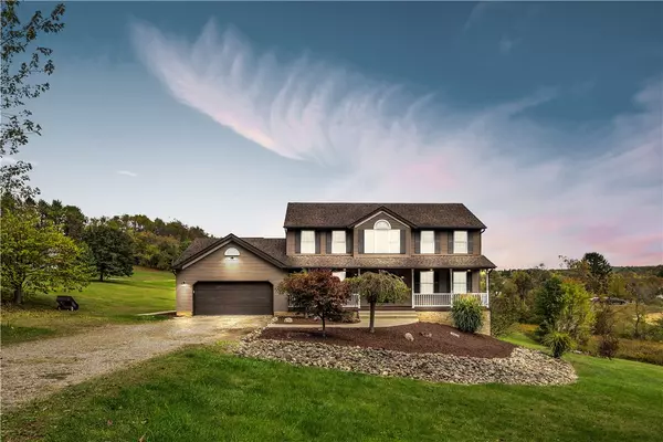 112 Siebert Ln, Washington Twp, PA 15613