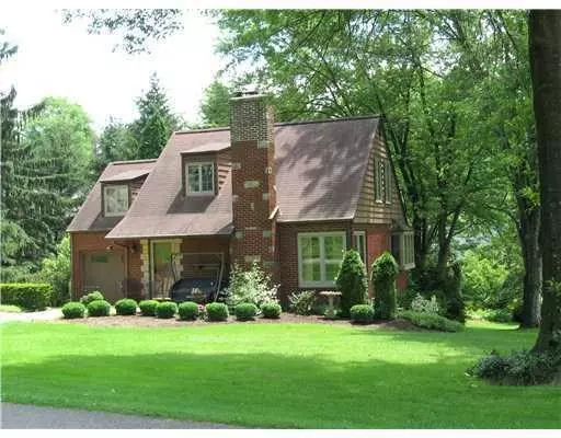 4031 Circle Dr, Richland, PA 15007