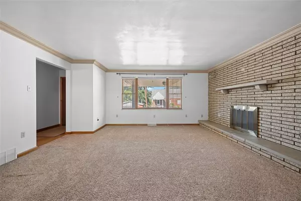 New Kensington, PA 15068,170 Esther Ave.