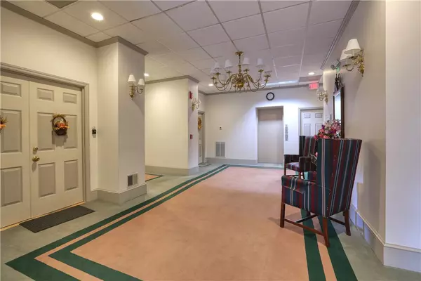 Beaver, PA 15009,363 Fourth Street #5