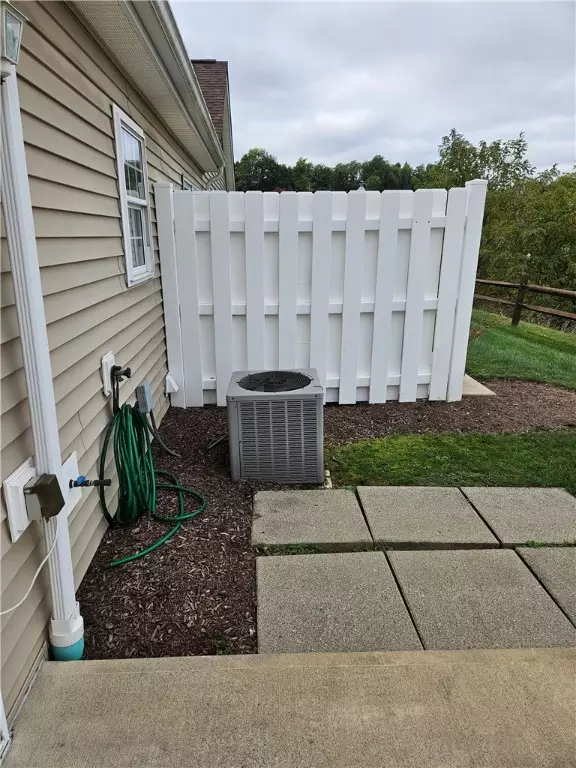 South Strabane, PA 15301,219 Village Ct