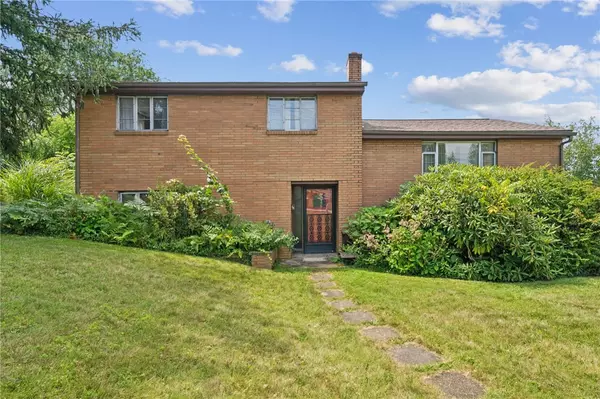 471 Colonial Dr,  Monroeville,  PA 15146