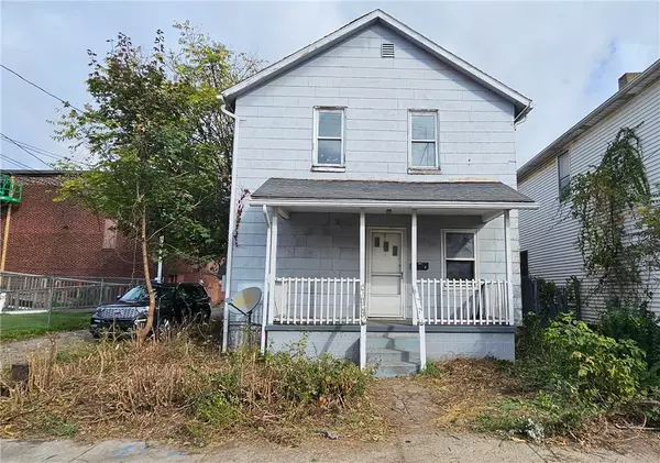 113 Friendship St, New Castle, PA 16101