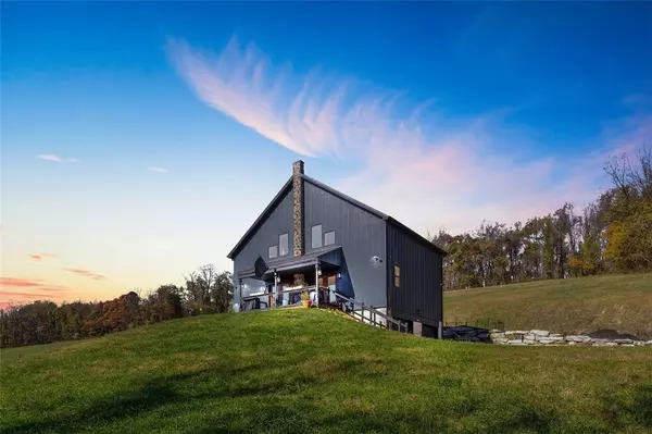 2460 Chapel Rd, Brighton Twp, PA 15009