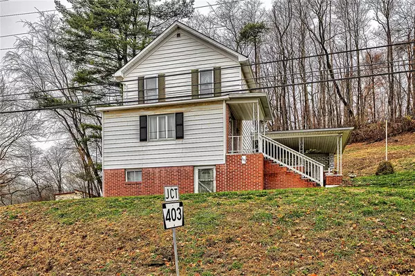 111 Dixonville Rd, Green/commdre/prchse, PA 15728