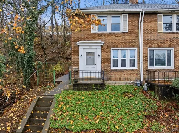 2874 Beechwood Blvd, Squirrel Hill, PA 15217