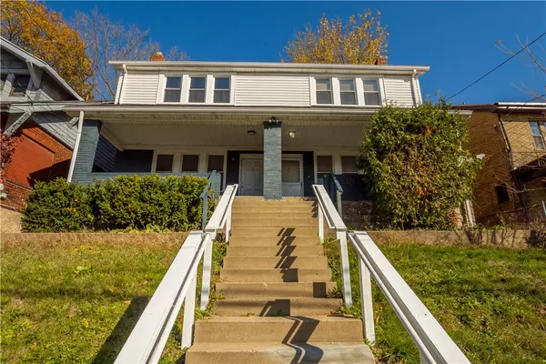 241 Castle Shannon Blvd #241, Mt Lebanon, PA 15228