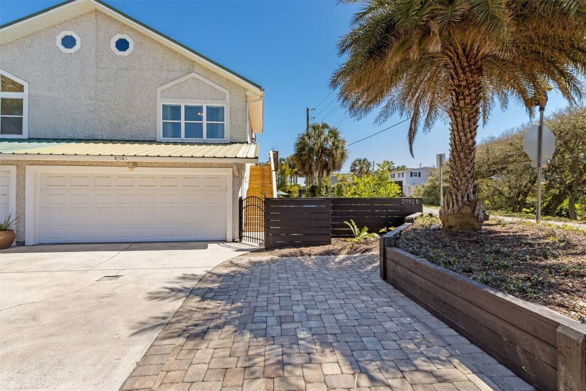 2982 B 1ST AVE, Fernandina Beach, FL 32034