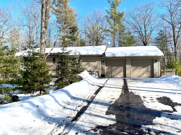 1400 WILDWOOD DR, Cloverland, WI 54521