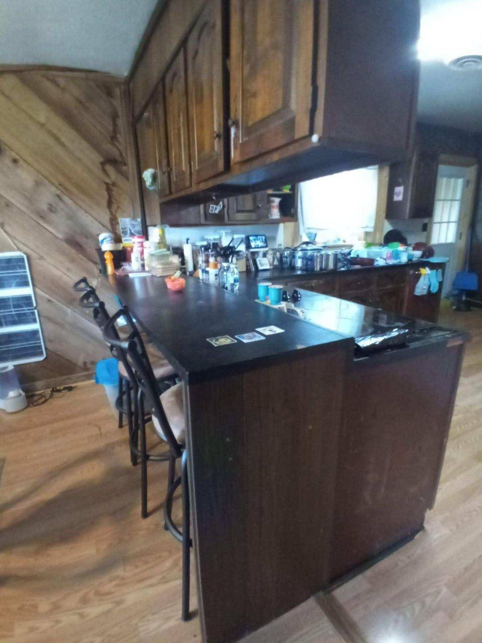 Glidden, WI 54527,230 EAST 1ST ST