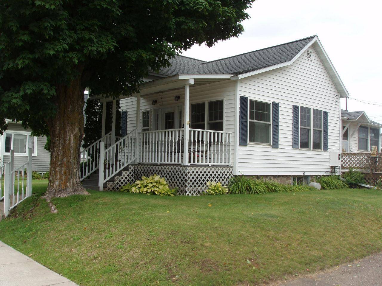 464 DIVISION ST, Park Falls, WI 54552