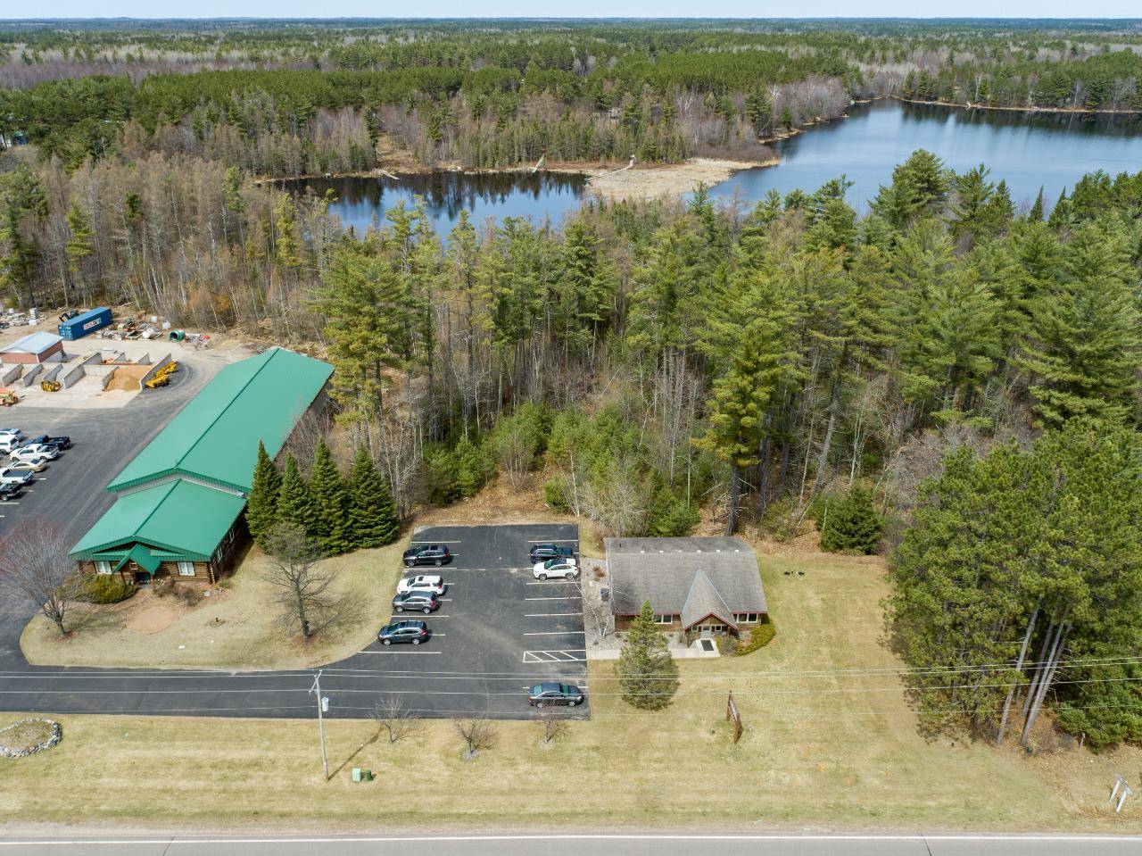 10310 HWY 70, Minocqua, WI 54548