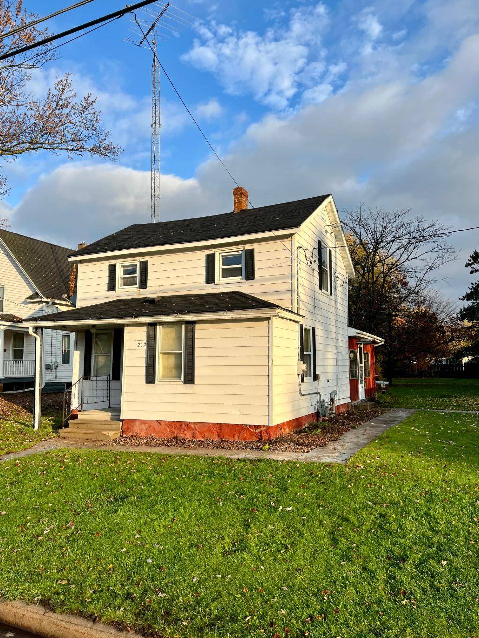Antigo, WI 54409,212 10TH AVE