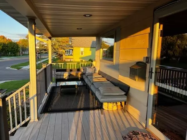 Ashland, WI 54806,1422 6TH ST E