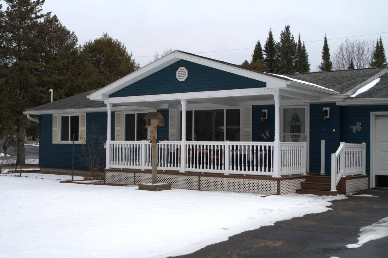 Park Falls, WI 54552,271 GIBSON LN