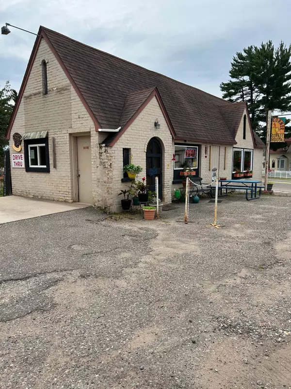141 HWY 2, Florence, WI 54121
