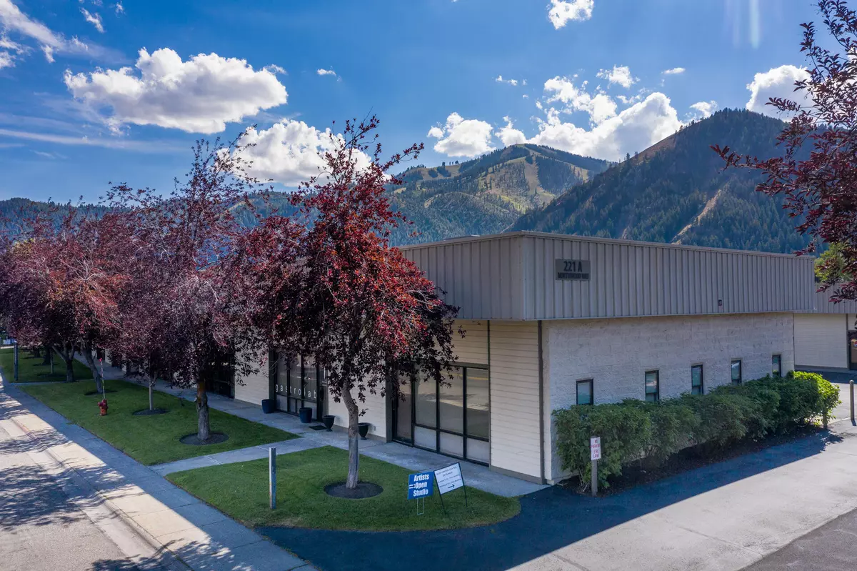 Ketchum, ID 83340,221 NORTHWOOD WAY