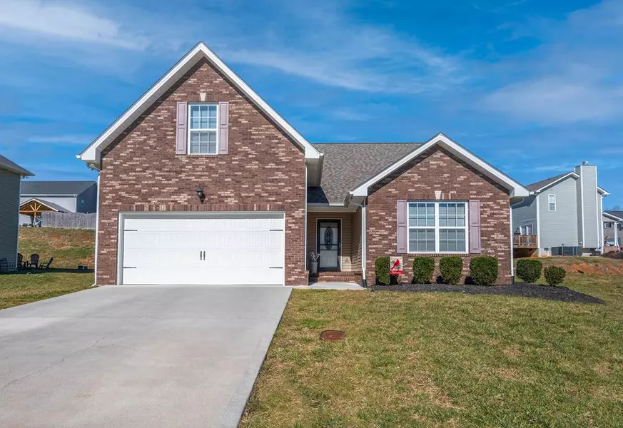 2681 SOUTHWINDS CIR, Sevierville, TN 37876