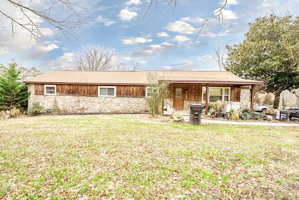 Knoxville, TN 37932,12255 Pittman DR