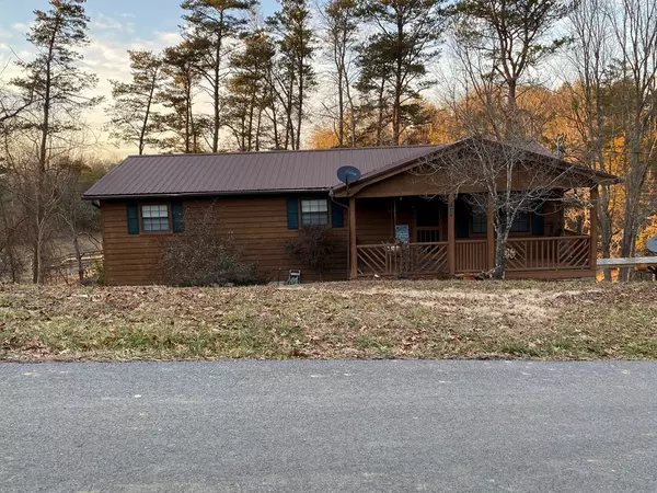 Dandridge, TN 37725,1537 Kinder LN