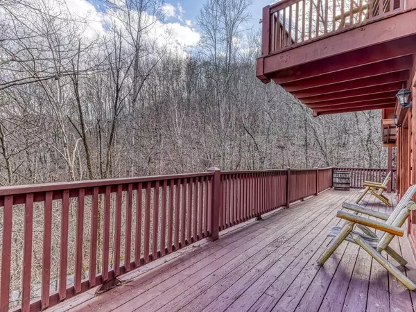 Sevierville, TN 37862,2678 Possum Ridge WAY