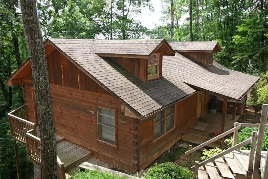 1064 Vista DR, Gatlinburg, TN 37738