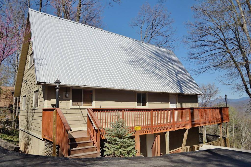 1525 Zurich RD, Gatlinburg, TN 37738