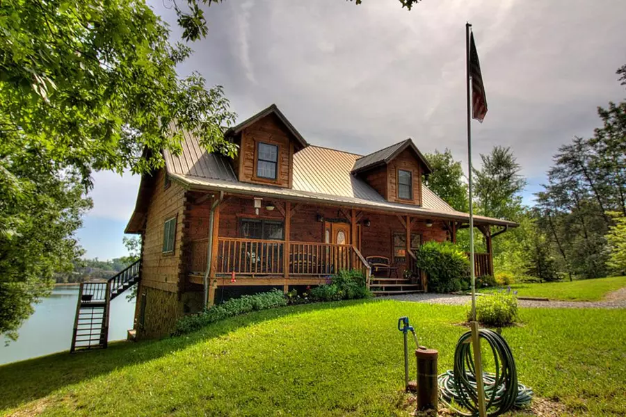 3024 Buck Horn RD, Sevierville, TN 37876