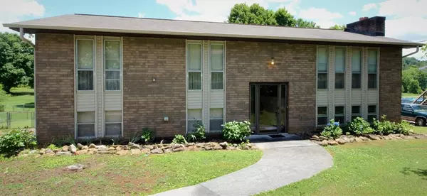 669 Caton ST, Seymour, TN 37865