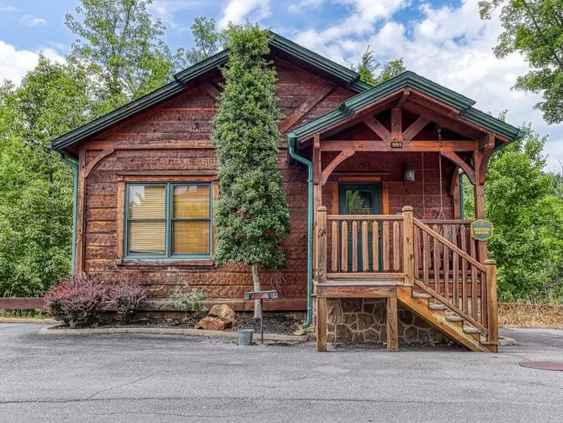 834 Great Smoky WAY, Gatlinburg, TN 37738