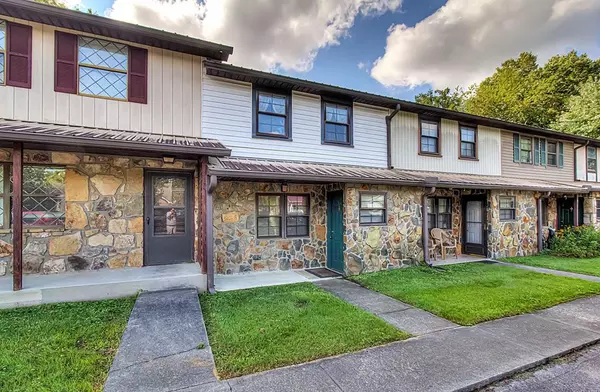 625 S. Asbury, Pigeon Forge, TN 37863