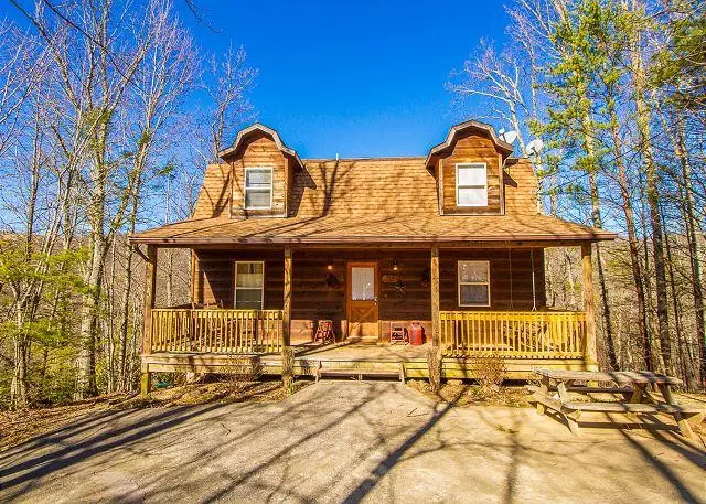 563 Thissa WAY, Gatlinburg, TN 37738