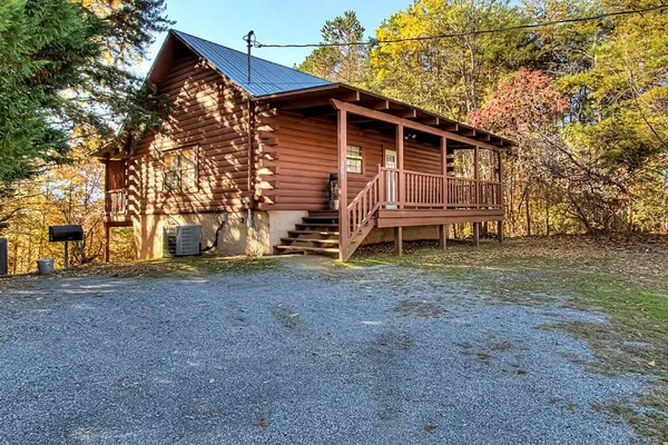 Sevierville, TN 37876,516 Sassafras TRL