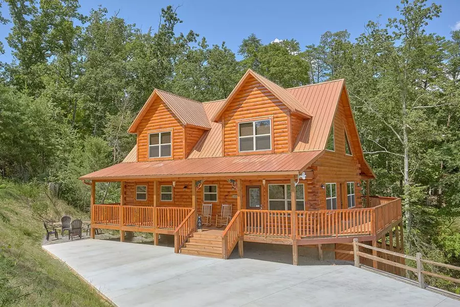 1036 Timber Woods DR, Sevierville, TN 37862