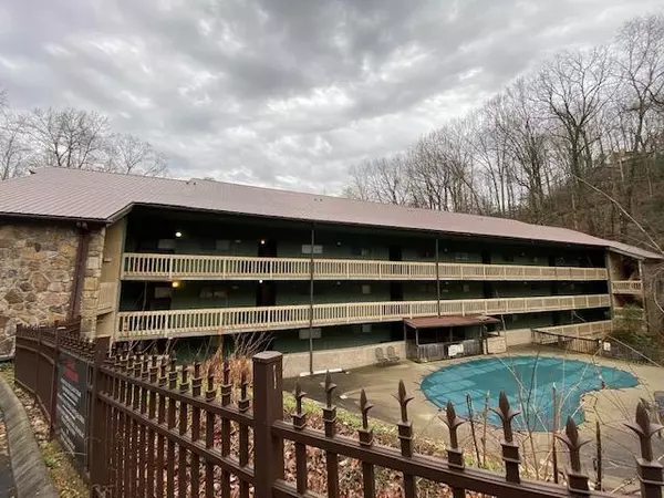 1435 Wiley Oakley DR Apt 173, Gatlinburg, TN 37738