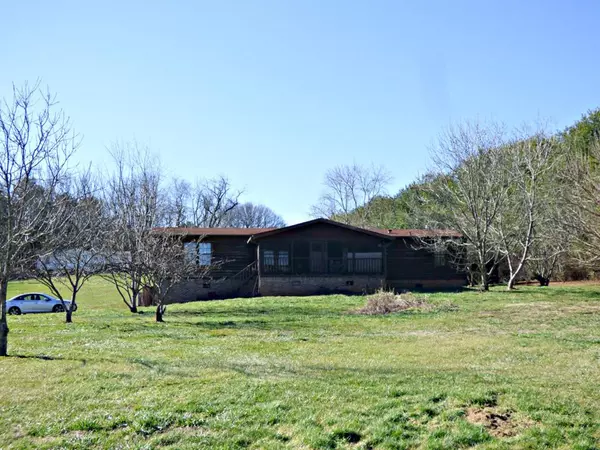 2521 Lakeside DR, White Pine, TN 37890