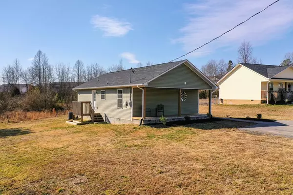 White Pine, TN 37890,320 Jerica