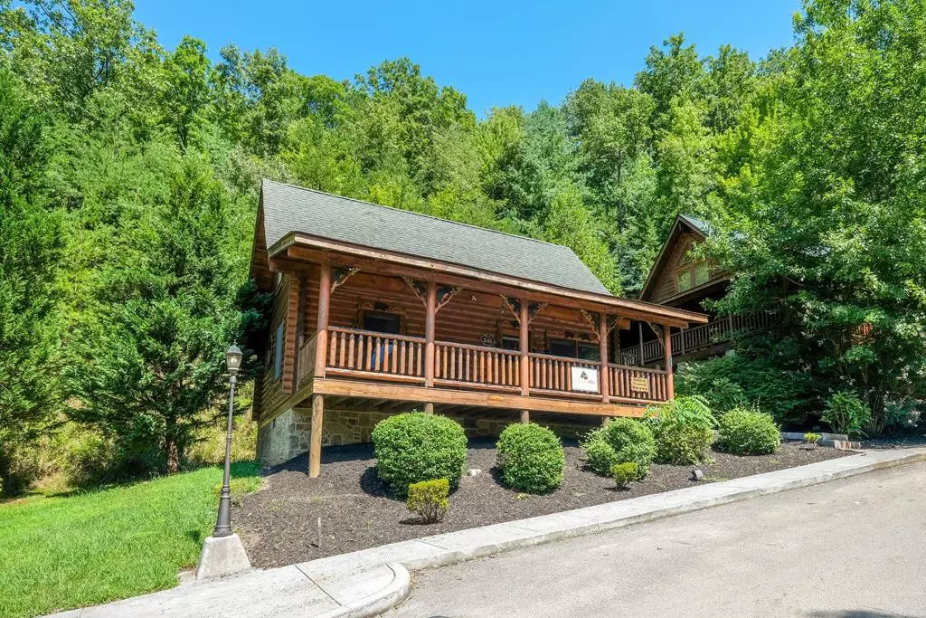 Sevierville, TN 37862,3143 Smoky Ridge WAY