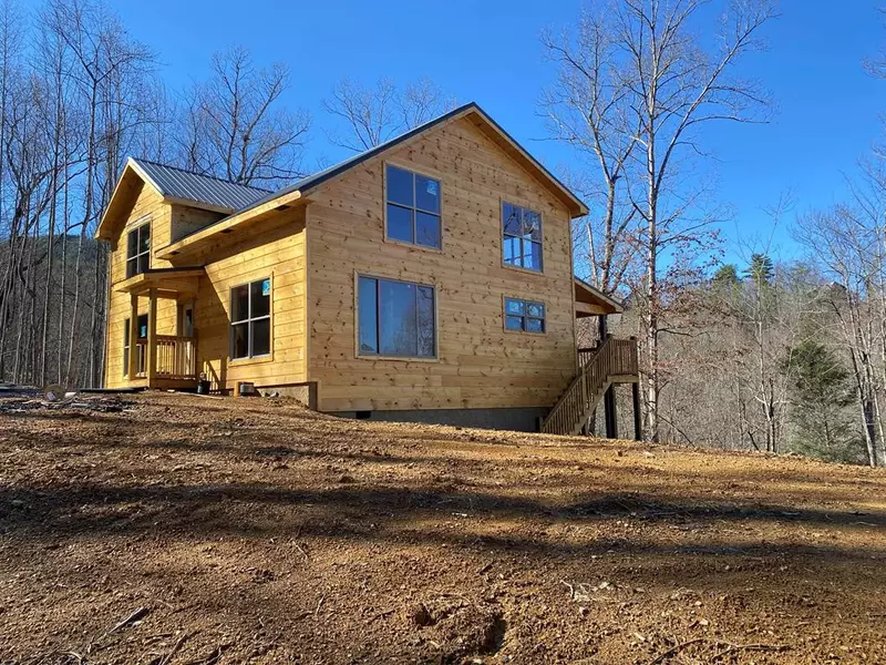 2031 Bluff Ridge RD, Sevierville, TN 37876