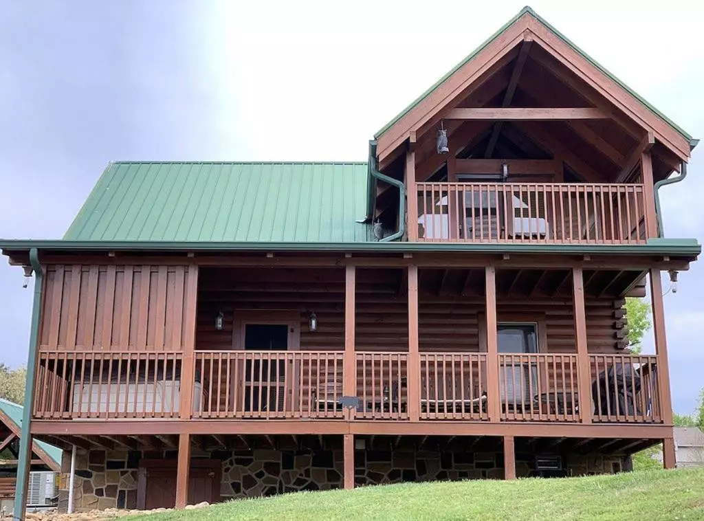 Pigeon Forge, TN 37863,612 Cherry Blossom WAY