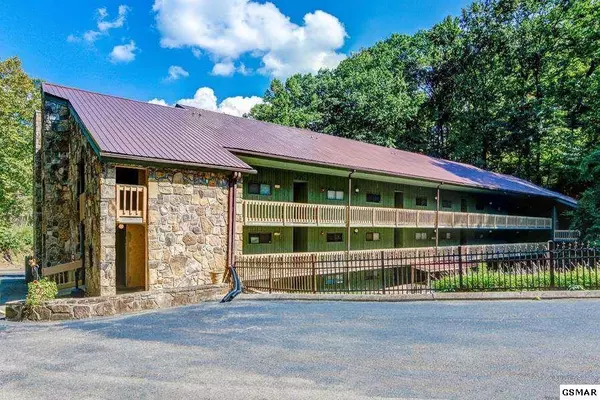 1435 Wiley Oakley, Gatlinburg, TN 37738