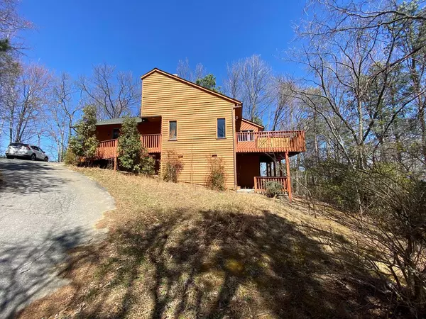 Gatlinburg, TN 37738,1911 Arolla CT