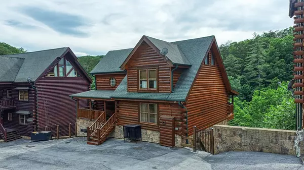 Sevierville, TN 37862,1108 Black Bear Cub WAY