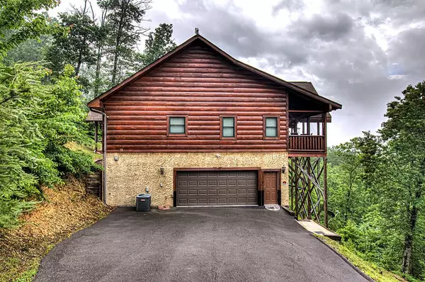 Sevierville, TN 37862,3368 Flintlock LN