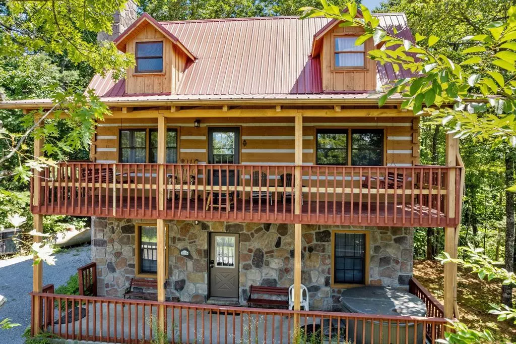 Gatlinburg, TN 37738,1065 Foothills