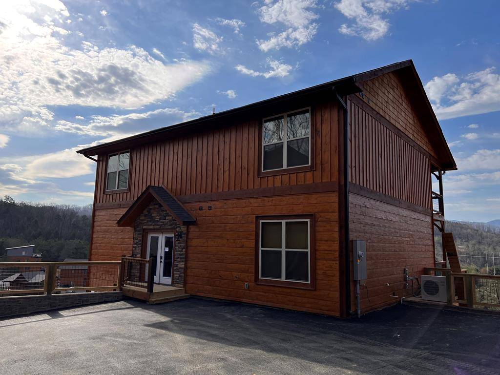 4512 Shangrila WAY, Sevierville, TN 37886